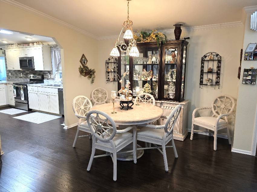 10820 S Sterlingshire Terrace a Homosassa, FL Mobile or Manufactured Home for Sale